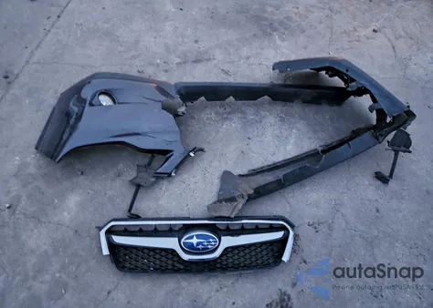 2015 Subaru Xv Crosstrek 2.0 Premium z USA, uszkodzony, nr VIN JF2GPACC6F8260145